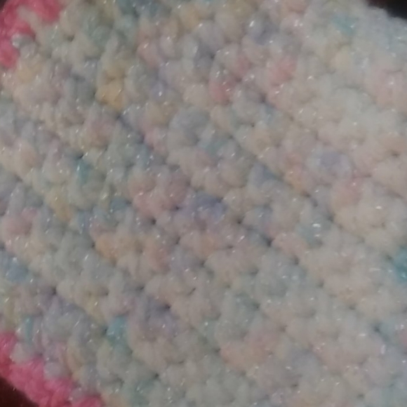 Baby bib - Picture 2 of 3